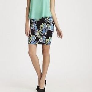 Elizabeth & James Womens Mini Skirt Black Floral‎ Scuba Neoprene Fairy Medium